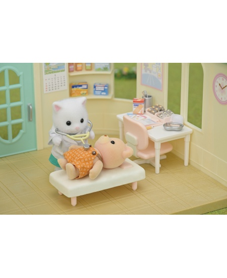 Dovanų rinkinys SYLVANIAN FAMILIES „Kaimo gydytojas“