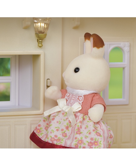 Kaimo namas su raudonu stogu SYLVANIAN FAMILIES