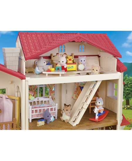 Kaimo namas su raudonu stogu SYLVANIAN FAMILIES