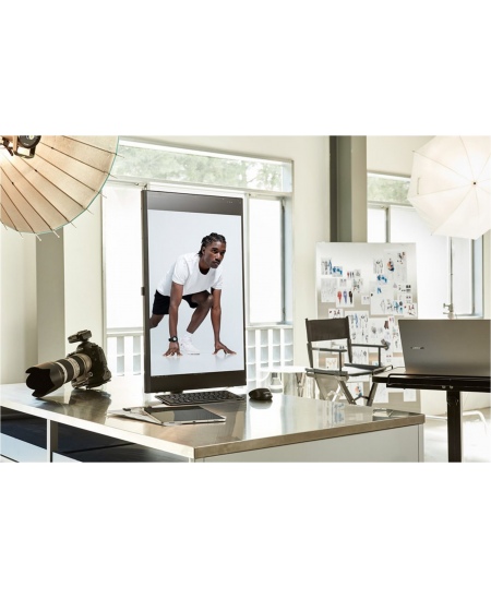 Samsung LS32D800UAUXEN | 32 " | VA | UHD | 16:9 | 60 Hz | 5 ms | 3840 x 2160 pixels | 350 cd/m² | Black