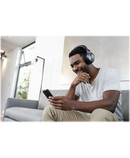 Corsair | High-Fidelity Gaming Headset | VIRTUOSO RGB WIRELESS XT | Wireless/Wired | Over-Ear | Wireless | Black