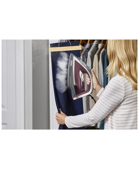 TEFAL | FV6870E0 | Steam Iron | 2800 W | Water tank capacity 270 ml | Continuous steam 40 g/min | Red/Grey