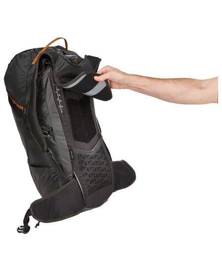 Thule | Stir, 35L | Men's Hiking Backpack | Wood Thrush