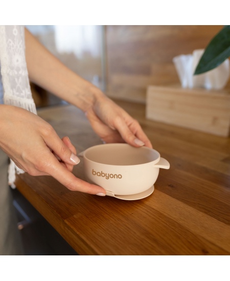 Babyono lėkštutė silikoninė neslystanti su dangteliu kreminė 1662/03