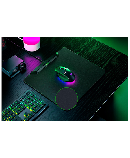Razer | Wireless Charging Gaming Mouse Mat and Puck, Hard Edition | HyperFlux V2 Wireless Charging System | Gaming Mouse Mat | 3