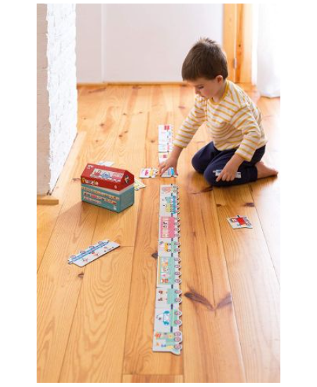 Dėlionė namelio formos dėžutėje APLI „Traukinys“