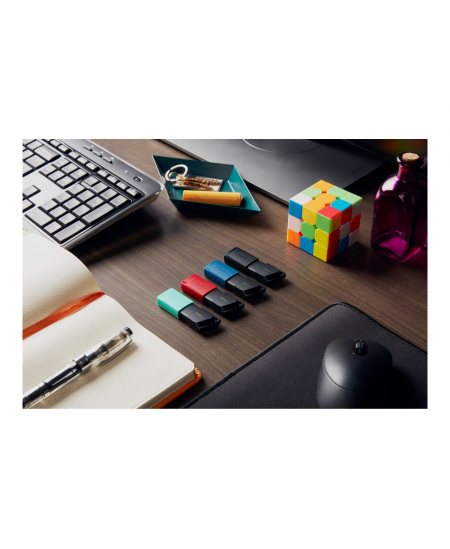 Kingston | USB Flash Drive | DataTraveler Exodia | 128 GB | USB 3.2 Gen 1 | Black/Red