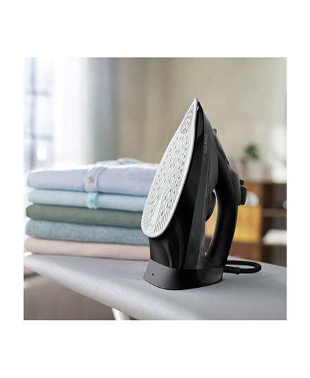 Philips | DST5040/80 | Steam Iron | 2600 W | Water tank capacity 320 ml | Continuous steam 45 g/min | Steam boost performance 20