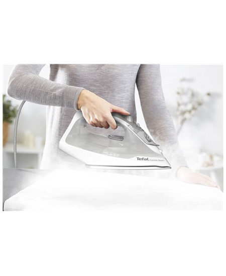 TEFAL Express Steam Iron | FV2863E1 | Steam Iron | 2500 W | Water tank capacity 270 ml | Continuous steam 30 g/min | Steam boost