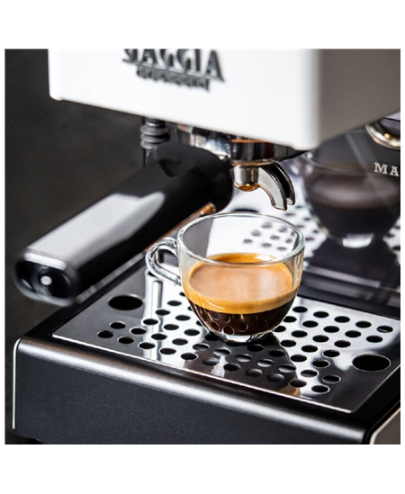 Gaggia | Coffee Maker | RI9481/13 Classic E24 | Pump pressure 15 bar | Built-in milk frother | Semi-automatic | Polar White