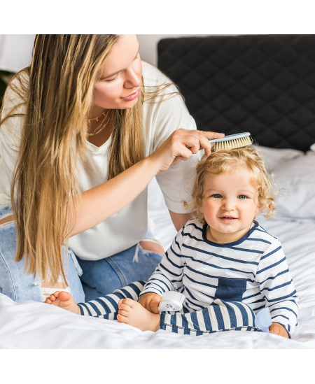Šepetys ir šukutės BabyOno natūralių, minkštų šerių