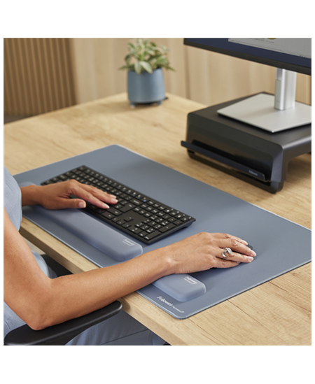Fellowes | Breyta Palm Wrist Rest | Marine