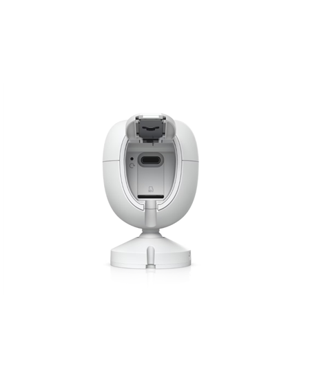 Ubiquiti | Plug-and-play, 4K WiFi-connected camera | UVC-G6-INS-W | 8 MP | Fixed | IPX5
