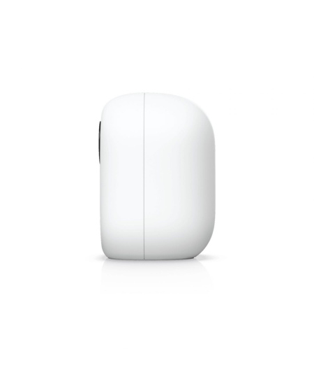 Ubiquiti | Plug-and-play, 4K WiFi-connected camera | UVC-G6-INS-W | 8 MP | Fixed | IPX5