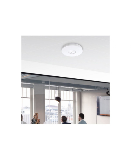 TP-LINK | AX5400 Ceiling Mount WiFi 6 Access Point | EAP670 | 802.11ax | 2.4 + 5 GHz | 574 + 4804 Mbit/s | Ethernet LAN (RJ-45) 