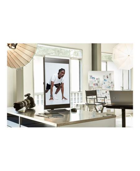 Samsung | LS32D800UAUXEN | 32 " | VA | UHD | 16:9 | 60 Hz | 5 ms | 3840 x 2160 pixels | 350 cd/m² | Black