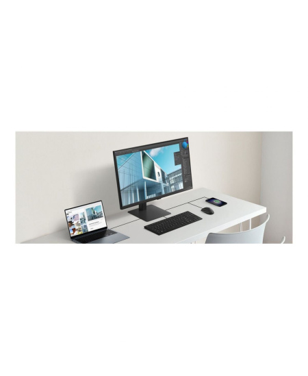 Samsung | LS32D800UAUXEN | 32 " | VA | UHD | 16:9 | 60 Hz | 5 ms | 3840 x 2160 pixels | 350 cd/m² | Black