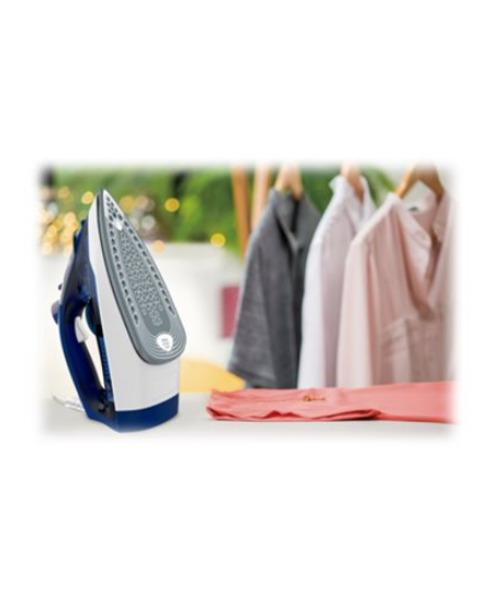 TEFAL | FV2838E0 | Steam Iron | 2400 W | Water tank capacity 270 ml | Continuous steam 40 g/min | Blue/White