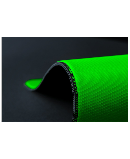 Razer Gigantus V2 Pro Gaming Mouse Mat, Large, Control | Black
