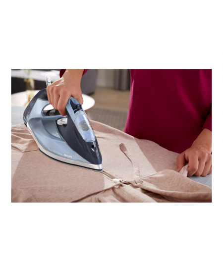 Philips Steam Iron | DST7020/20 | Steam Iron | 2800 W | Water tank capacity 300 ml | Continuous steam 50 g/min | Steam boost per